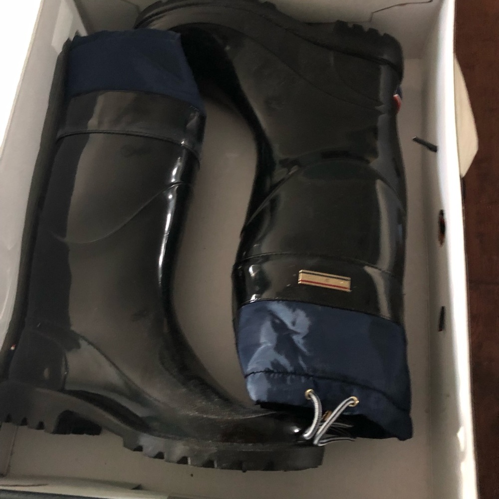 Rain boots